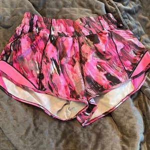 Hotty Hot Shorts 2.5” inseam